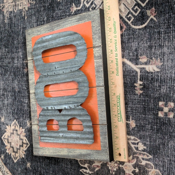 "BOO" Halloween Rustic Farmhouse Sign - Picture 6 of 7